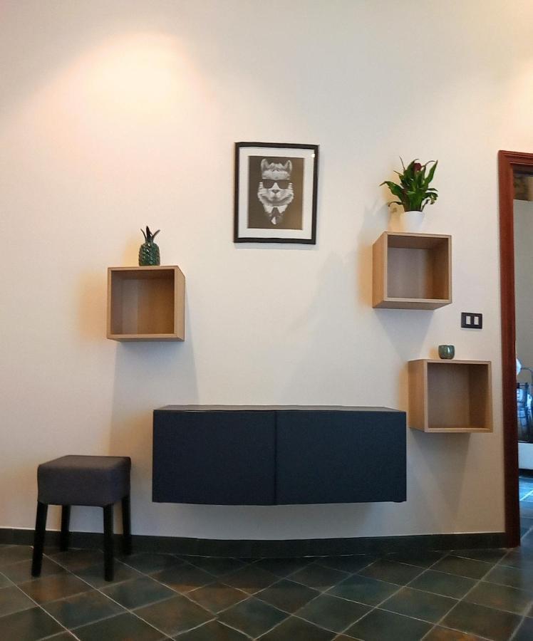Locazione Breve In Pieno Centro "Blue House" Apartment ปาแลร์โม ภายนอก รูปภาพ